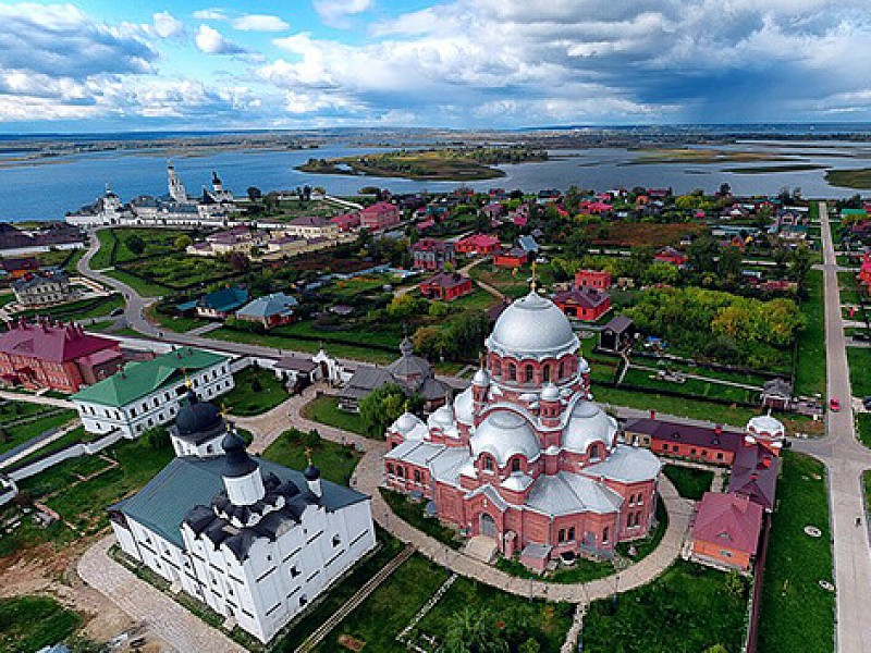 Свияжск: Остров духовности и истории для вдумчивых путешественников